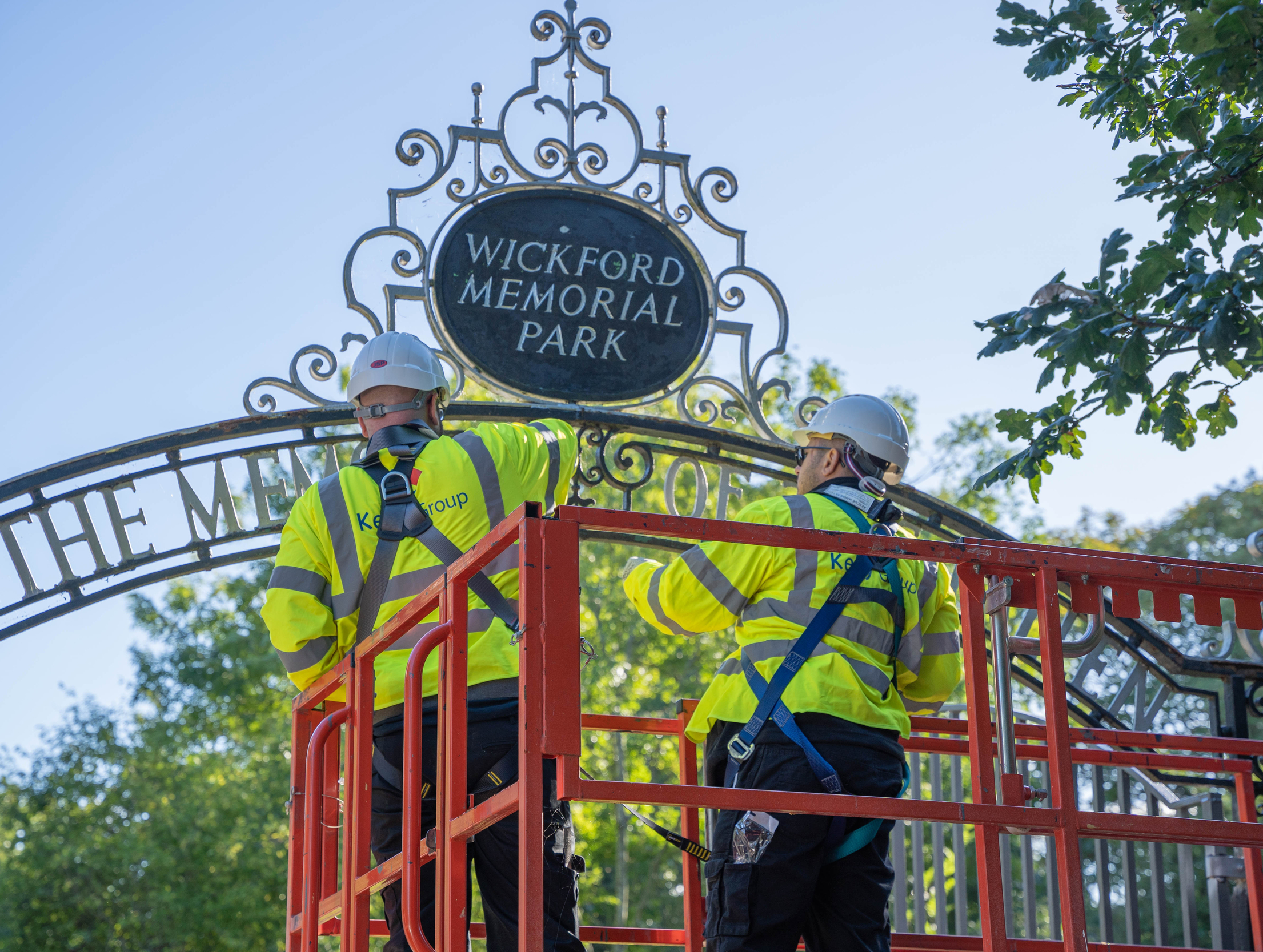 Kelly Group Supports the Friends of Wickford Memorial Park